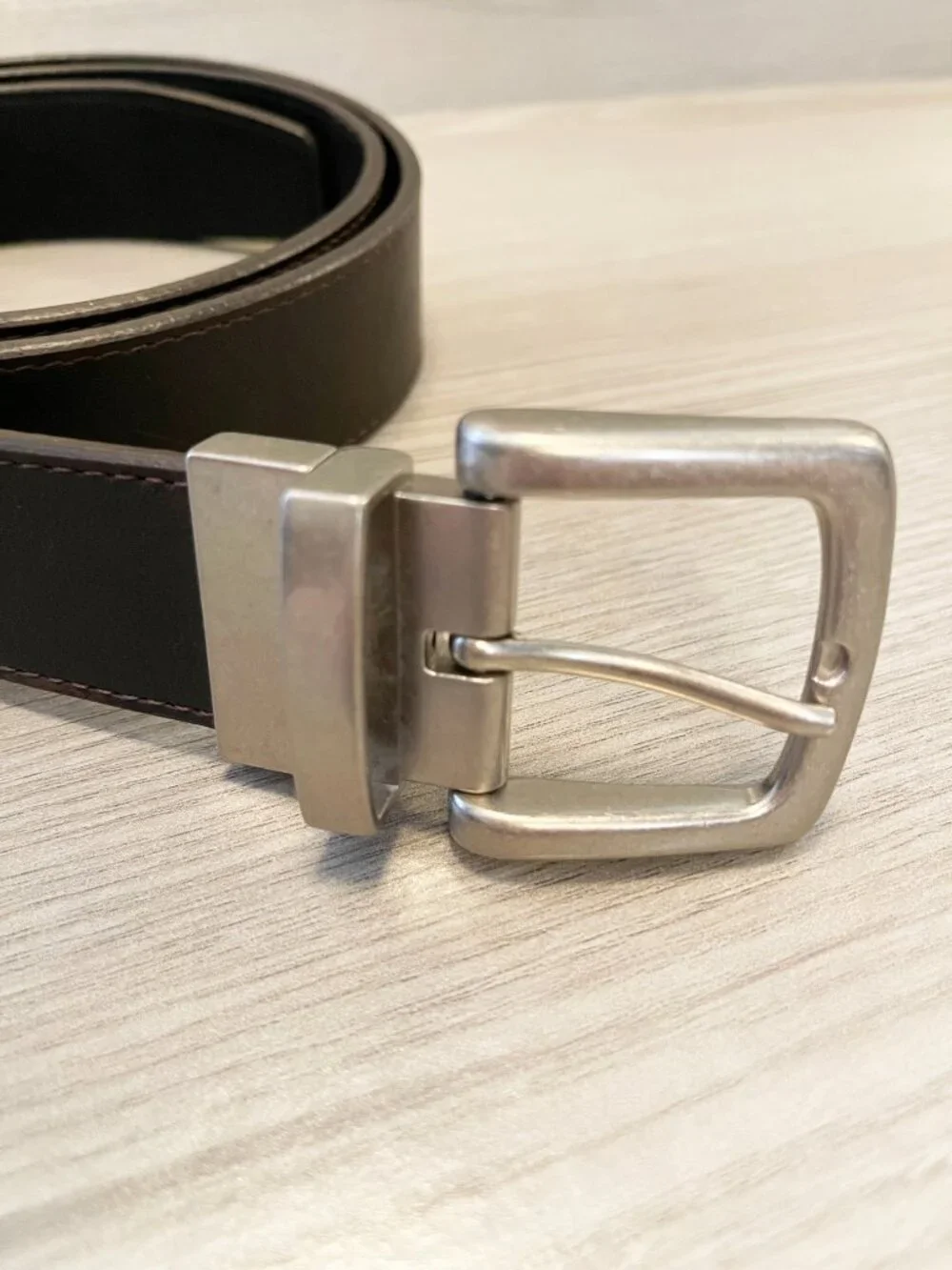 Genuine Leather Brown Belt Silver Buckle Size 42 Reversible Classic Dress Belt